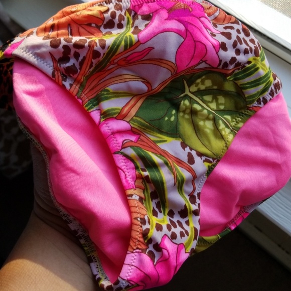 VICTORIA'S SECRET | BIKINI sz M Never worn! NWOT - Picture 4 of 7